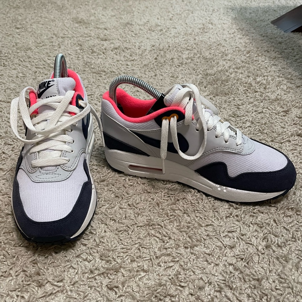 Nike air max one